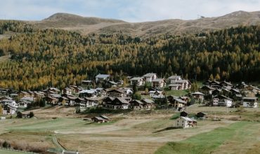 villages perchés dans les montagnes